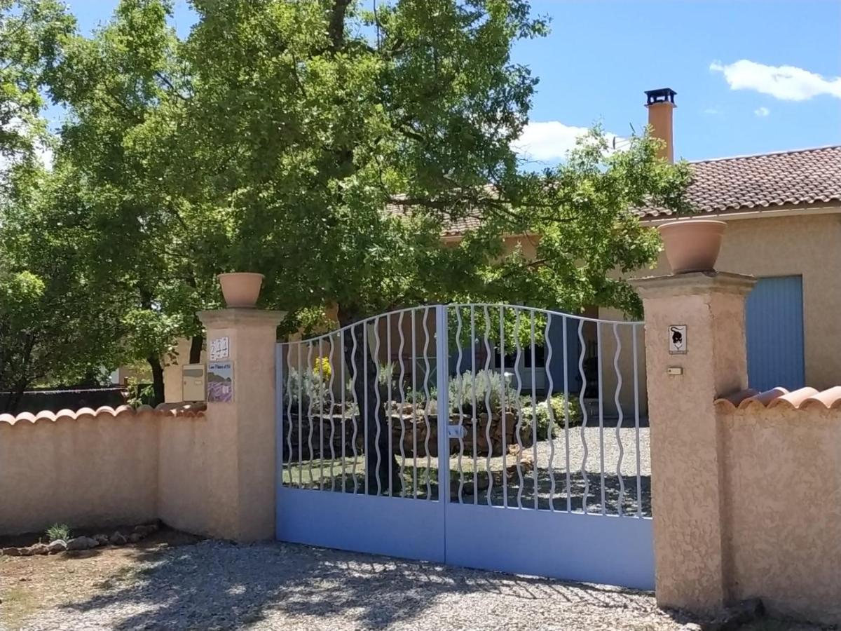 Bed and Breakfast Lou Pebre D'Ai Régusse Exterior foto